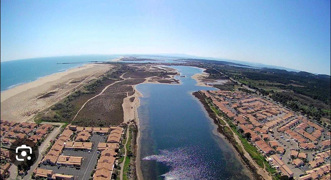 Pavillon 20M De La Plage Des Ayguades Gruissan Exterior foto